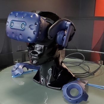 virtual reality headset on plastic head