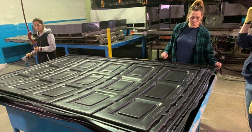 Thermoforming process