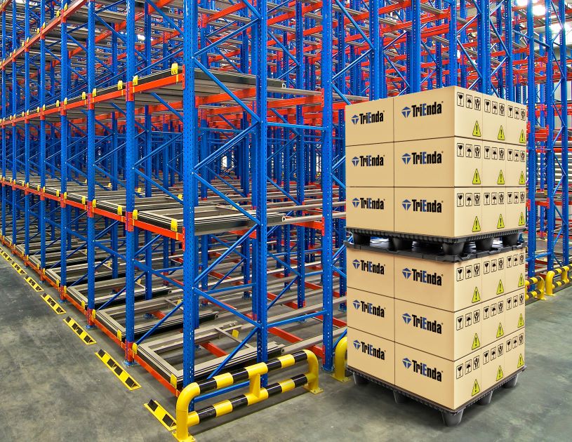 TriEnda boxes on pallets